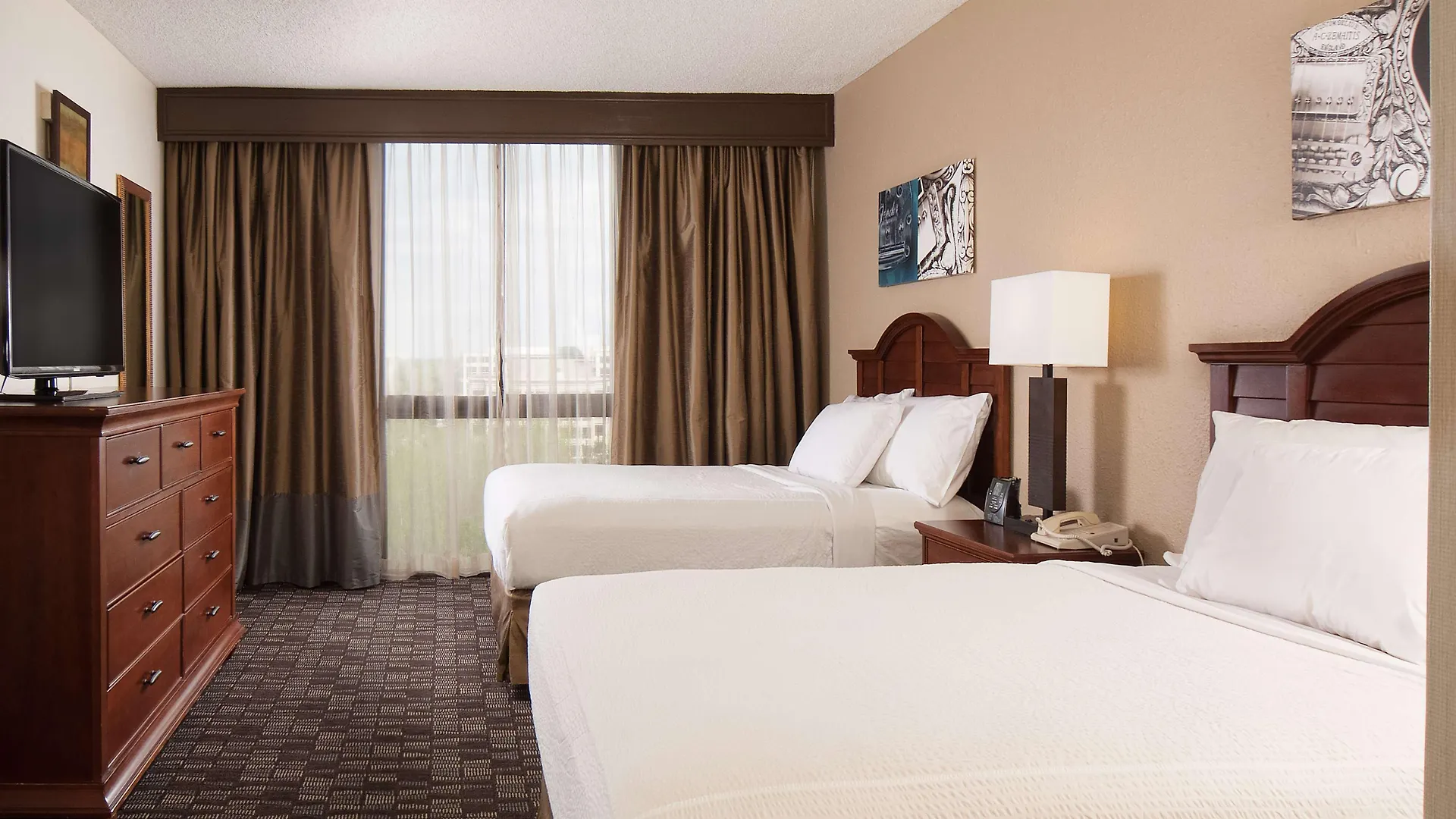 Embassy Suites By Hilton Nashville Airport