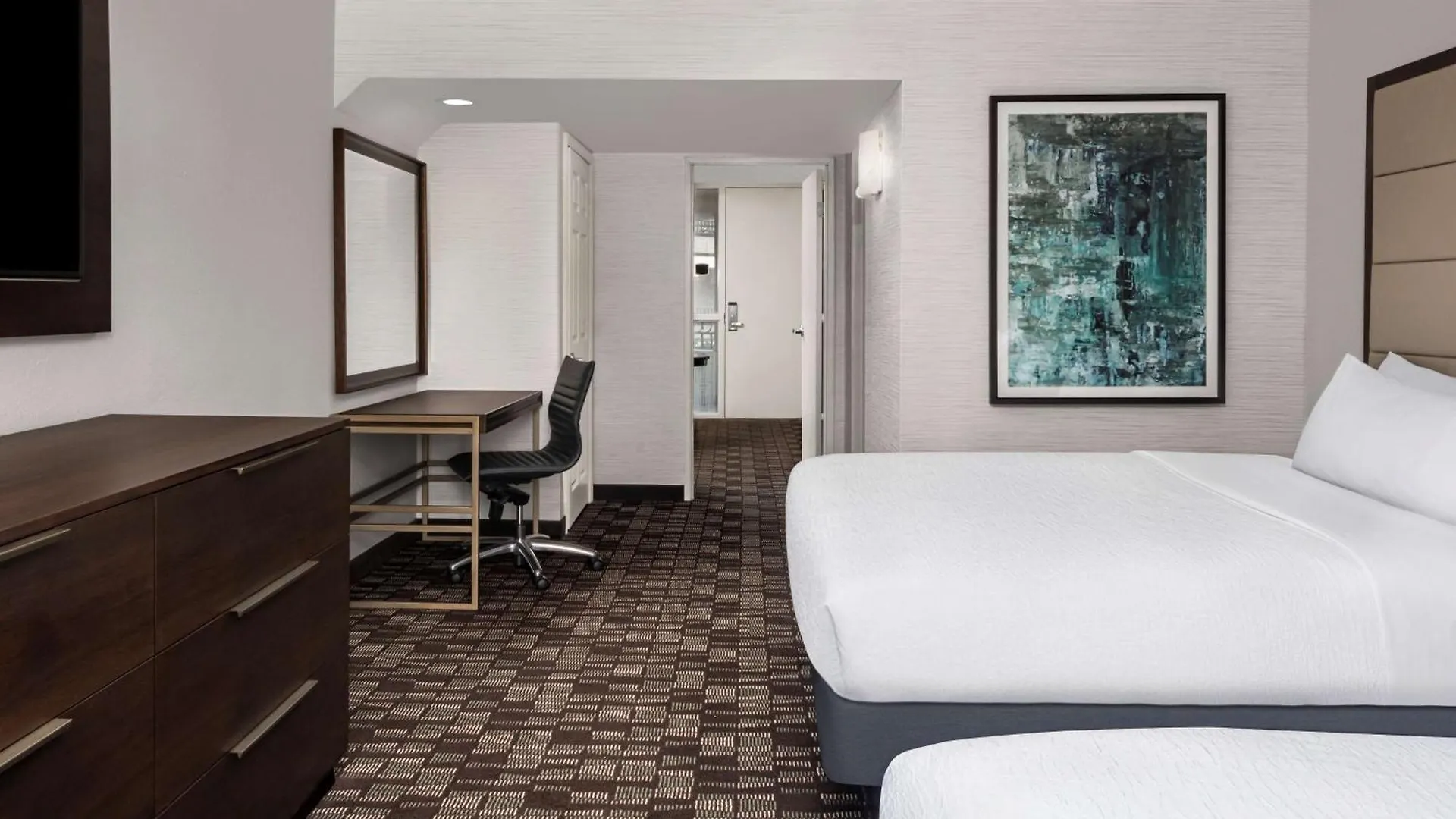 Embassy Suites By Hilton Nashville Airport